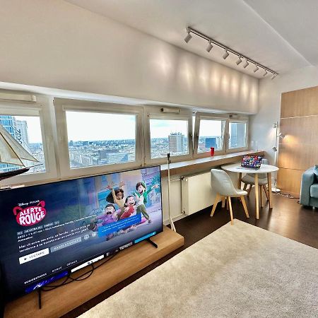 Top Metro X2 Fast Wifi 400 Mbs 70'Tv Netflix Hbo Max Appletv+ Disney+ 华沙 外观 照片
