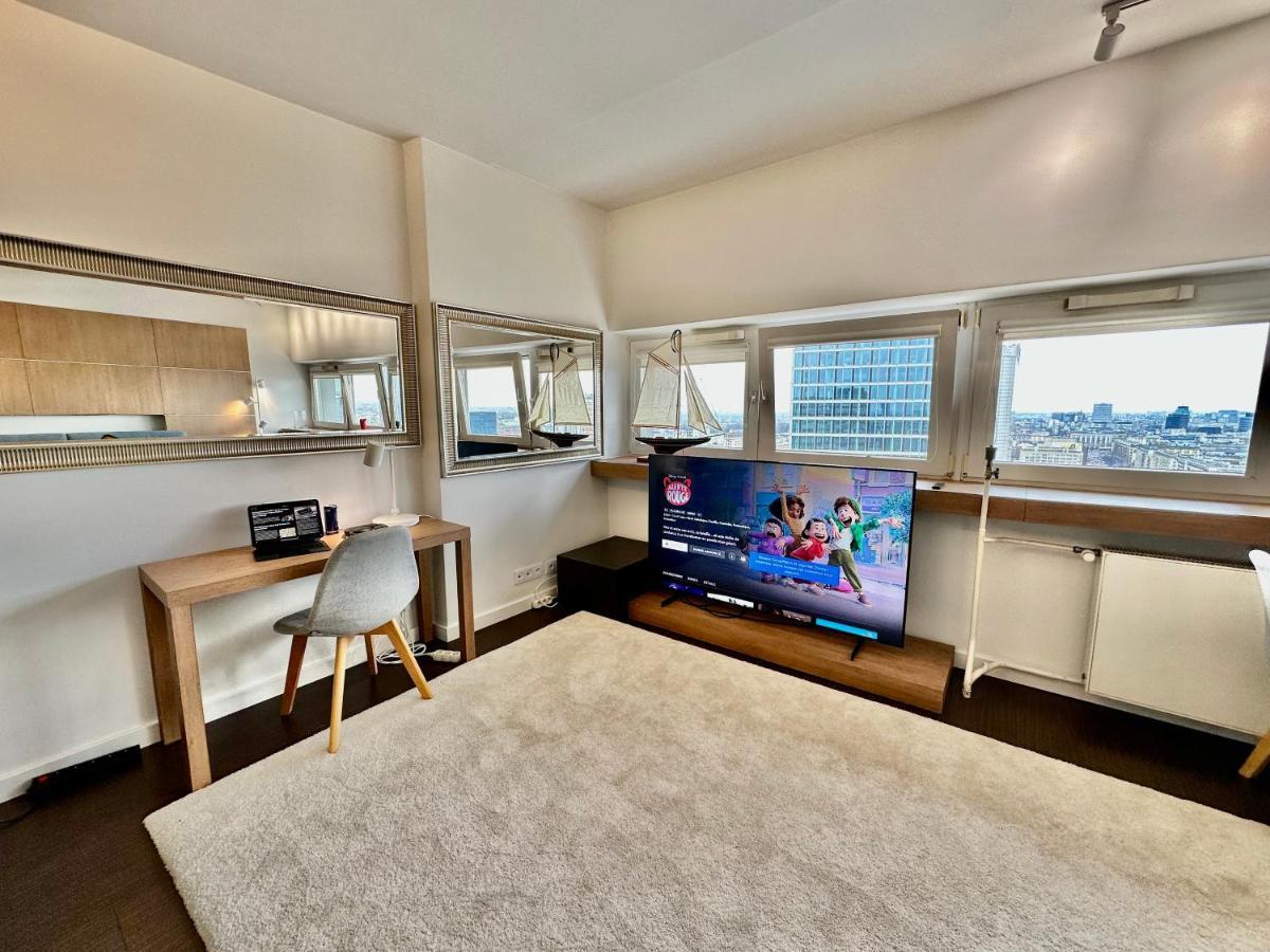 Top Metro X2 Fast Wifi 400 Mbs 70'Tv Netflix Hbo Max Appletv+ Disney+ 华沙 外观 照片